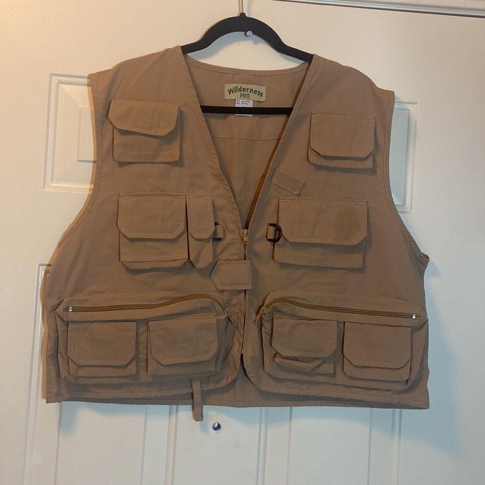 Wilderness Pro Fishing Hunting Cargo Vest Master Sportsman Men Jacket Vest Sz  L